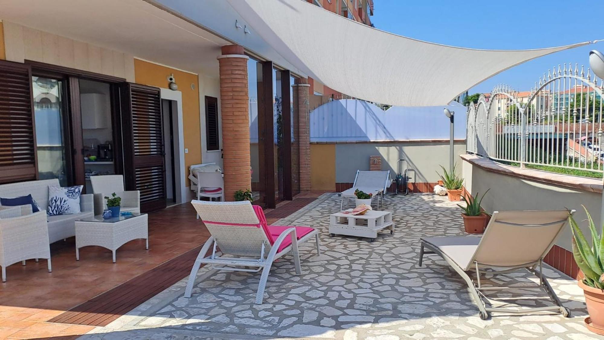 Tramonto Sul Mare Bed & Breakfast Termoli Bagian luar foto